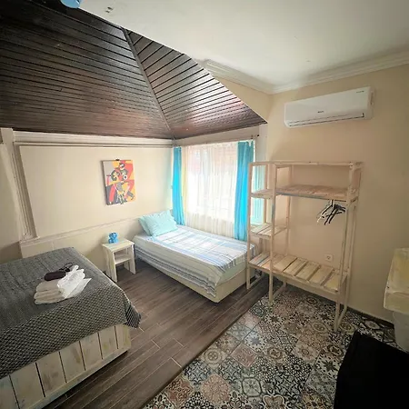 ホテル Kekik Alacati (adults Only)